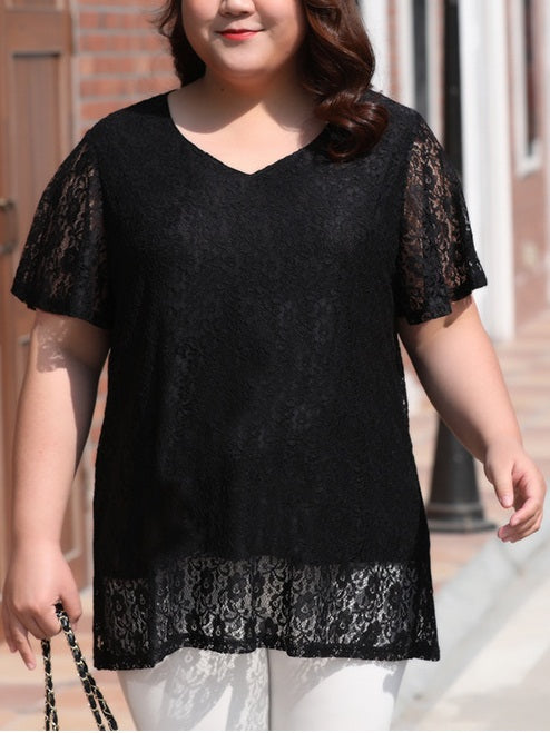Walker Plus Size Black V Neck Lace Short Sleeve Top (EXTRA BIG SIZE)