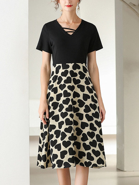 Jennabel Plus Size Heart Print Midi Dress