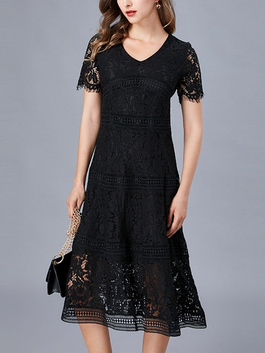 Kaelie Plus Size Eyelash Lace Formal Dress