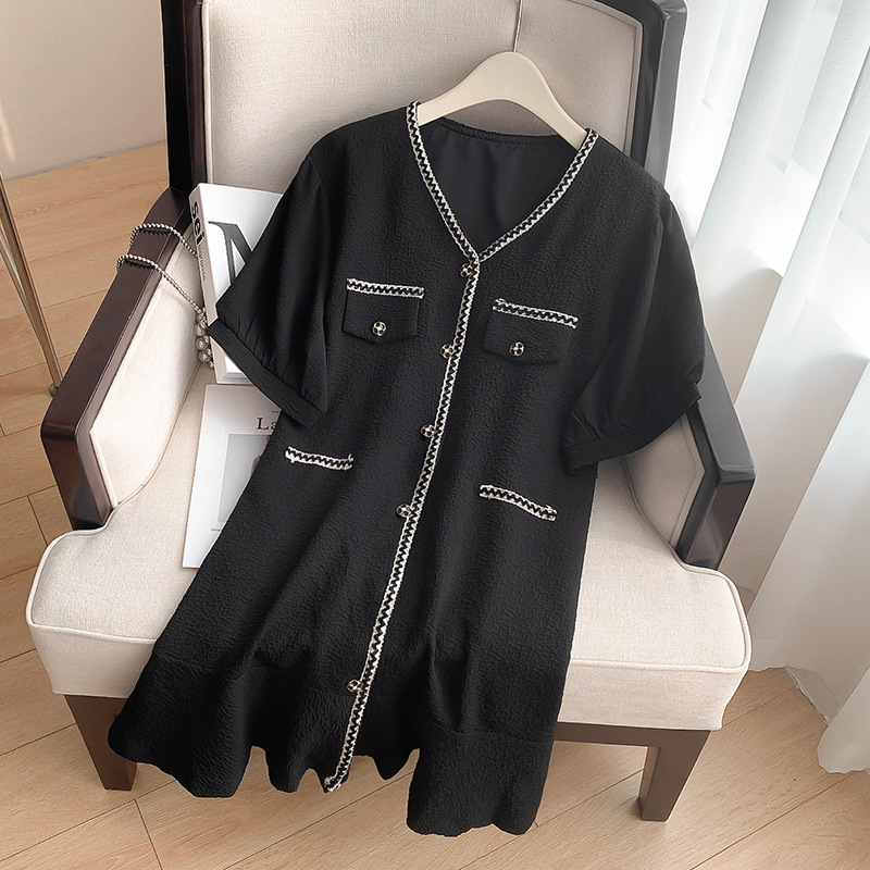 (2XL-6XL) Plus Size Chanelesque Black V Neck Short Sleeve Dress (Extra Big Size)