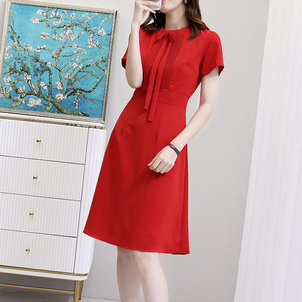 Kaely Plus Size Red Pleat Work Dress
