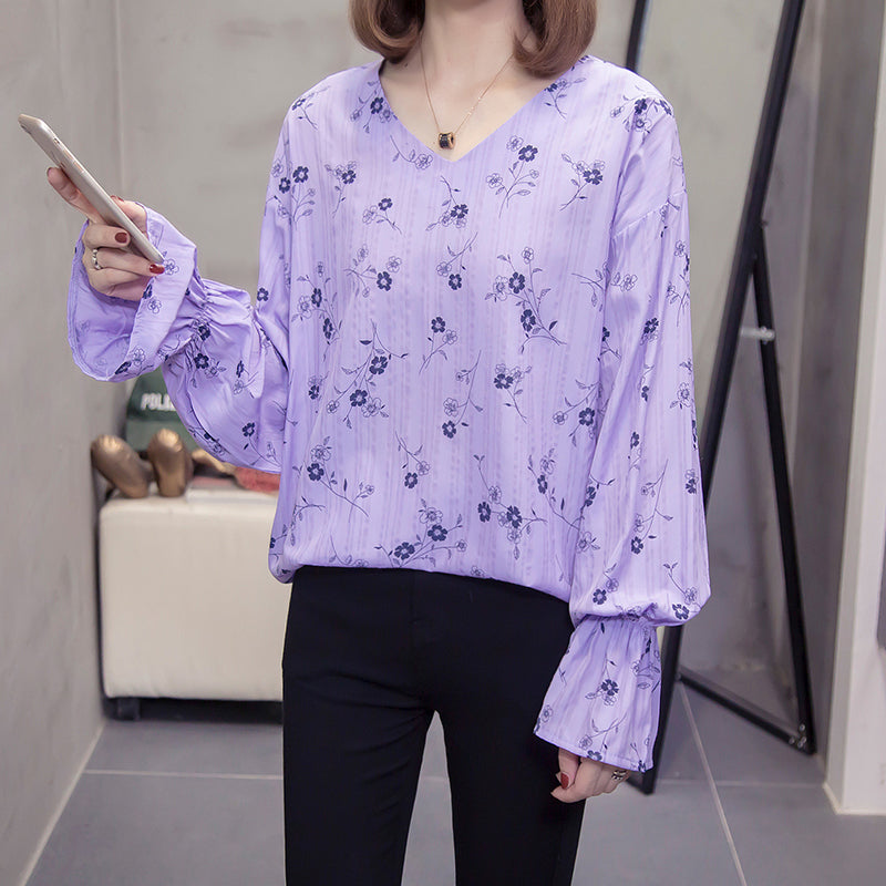 Kine Plus Size Floral Bell Long Sleeve Top