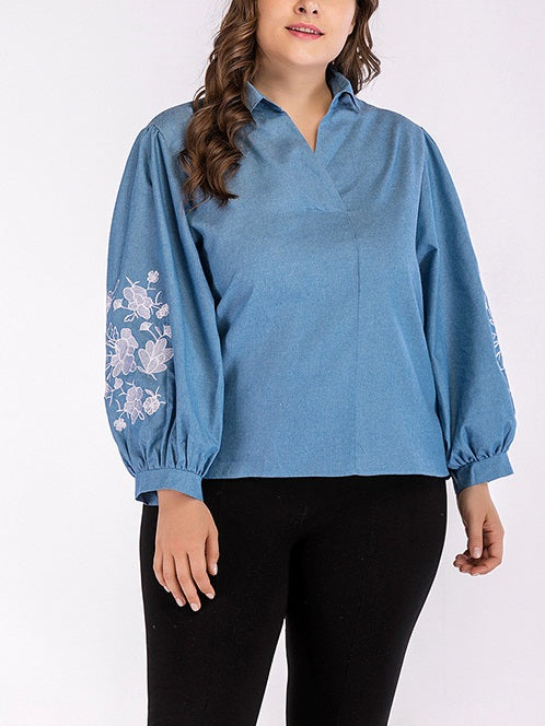 Wilhelmine Plus Size White Floral Embroidery Denim Long Sleeve Shirt Blouse