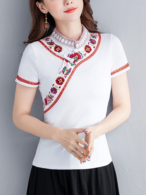 Tinny Plus Size Cheongsam Qipao Chinese Floral Embroidery V Neck Short Sleeve Top (Red, Black, White, Green) (Suitable For Chinese New Year)