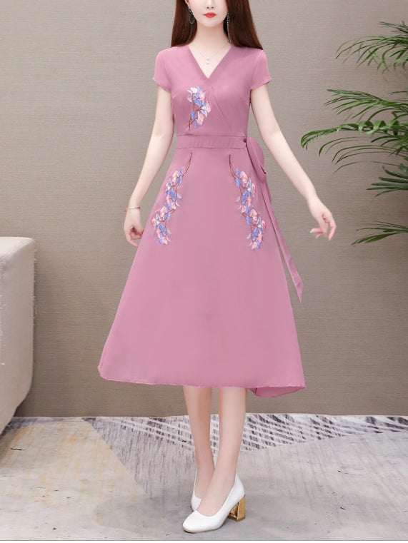 Floral Embroidery Wrap V Neck S/S Midi Dress (Pink, Black)