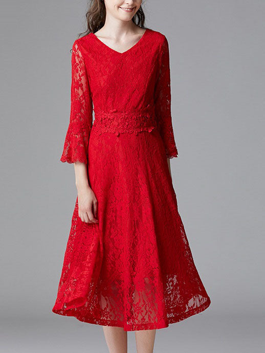 Shula Red V Neck Lace Bell Sleeve MMid Sleeve Midi Dress