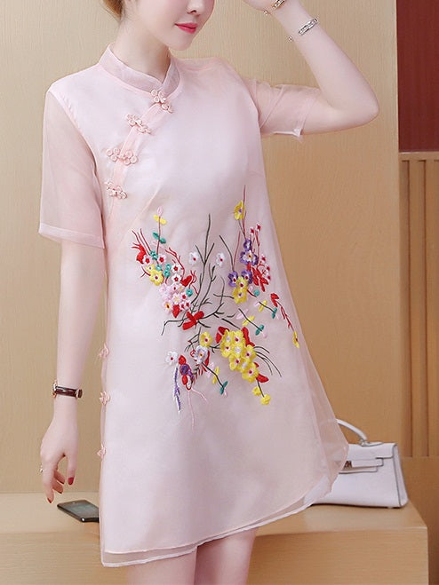 Teresia Plus Size Cheongsam Qipao Floral Embroidery Short Sleeve Dress (Pink, Blue)
