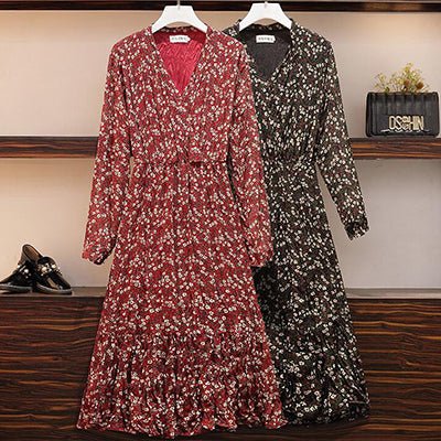 Plus Size Red Floral V Neck Long Sleeve Midi Dress