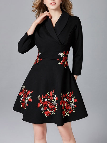 Maeliana Floral Embroidery Wrap Dress – Pluspreorder