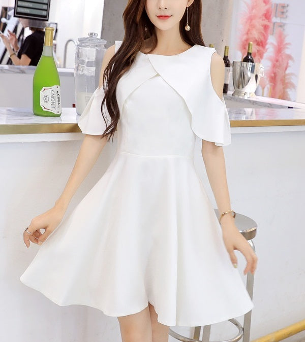 (Bust 88-116CM) Marly Cape Swing Off Shoulder Dress