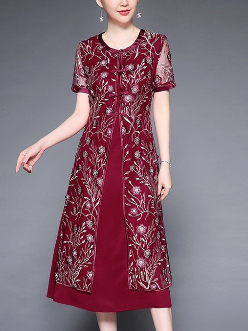 Meara (Bust 92-108CM) Embroidered Oriental Plus Size Midi Dress