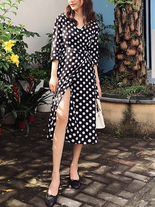 Yassa Plus Size Black Polka Dots V Neck Mid Sleeve Midi Dress