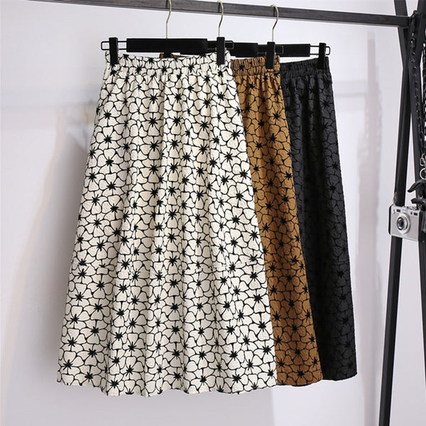 Plus Size Floral Midi Skirt