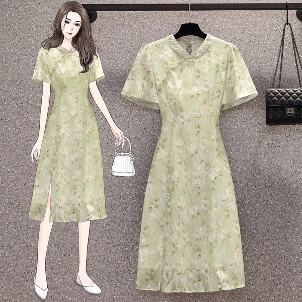 Plus Size Green Textured Floral Cheongsam Dress