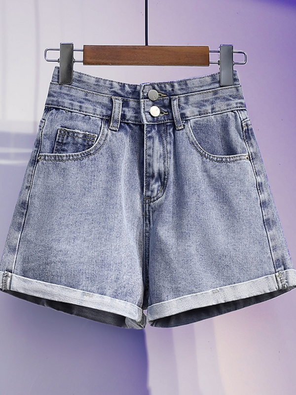 Plus Size Highwaist Denim Shorts