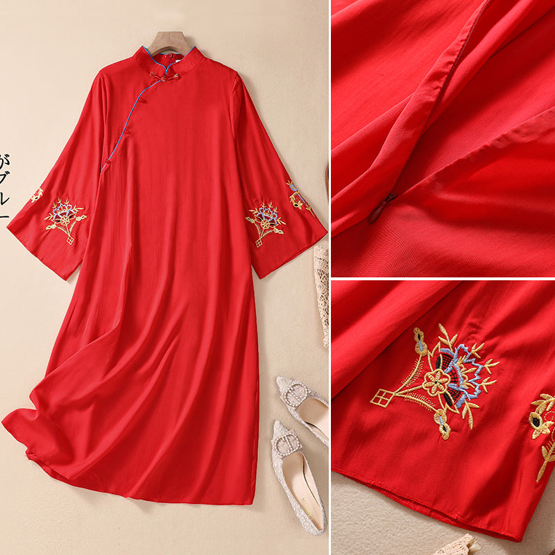 Plus Size Red Loose Cheongsam Embroidery Midi Dress