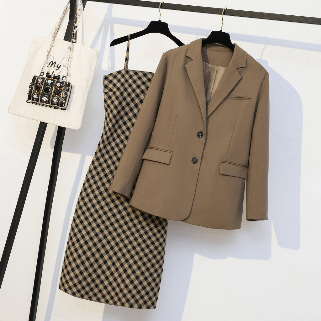 Plus size on sale tartan blazer