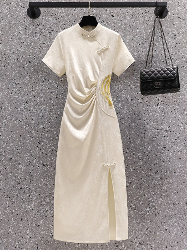 Plus Size White Embroidery Slit Midi Cheongsam Dress – Pluspreorder