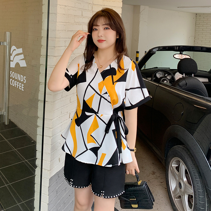Plus Size Yellow Pattern Wrap Blouse (Extra Big Size)