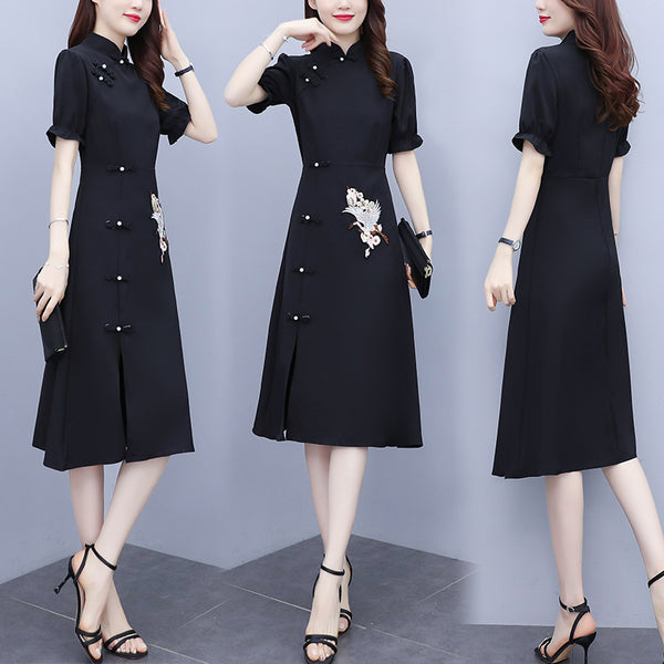 Plus size embroidered black cheongsam dress