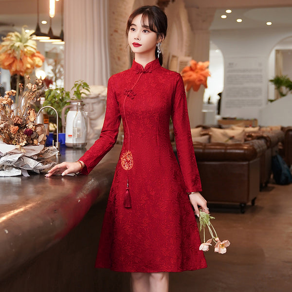 Plus size formal tassel red long sleeve cheongsam