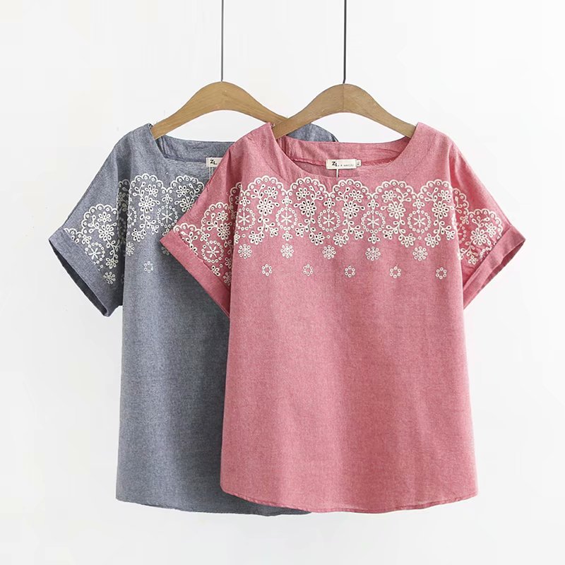 Plus Size Embroidery Short Sleeve Blouse (Grey, Red) (EXTRA BIG SIZE)