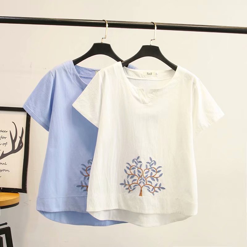 Plus Size Tree Embroideryv V Neck Short Sleeve Blouse (White, Blue) (EXTRA BIG SIZE)