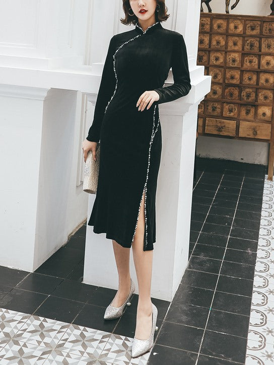 Plus Size Black Velvet Pearl Cheongsam Evening Long Sleeve Dress
