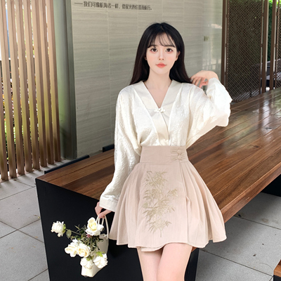 (M-4Xl) Plus Size Wrap Oriental Long Sleeve Blouse And Oriental A Line Skirt