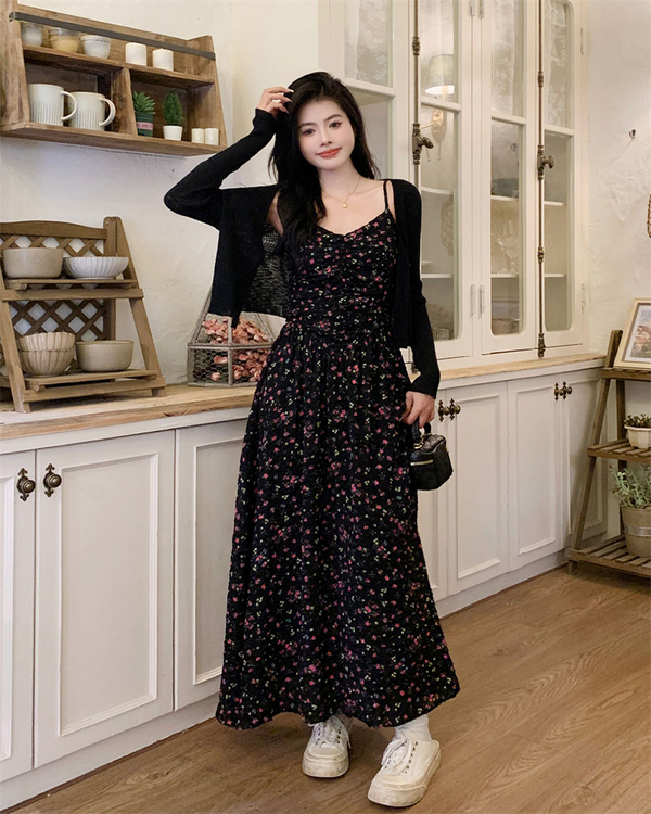Plus Size Black Crop Cardigan and Black Ditsy Floral Camisole Dress Se – Pluspreorder