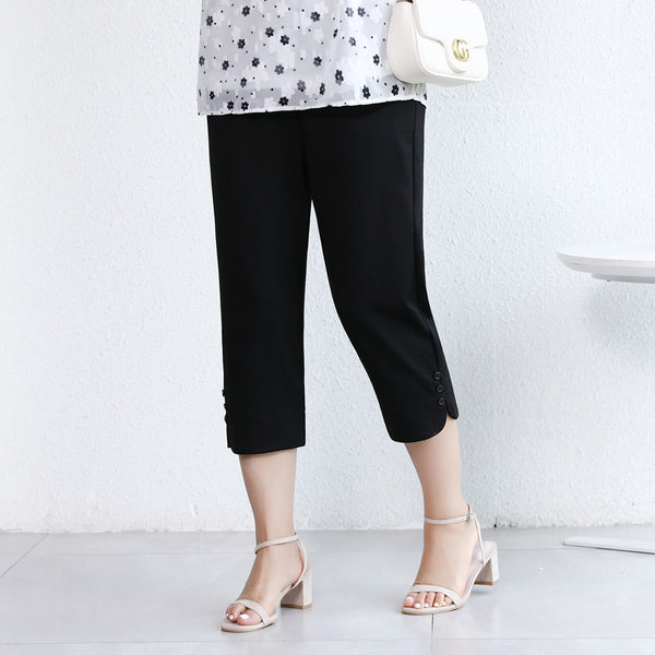 Plus Size Triple Button Capri Pants (EXTRA BIG SIZE)