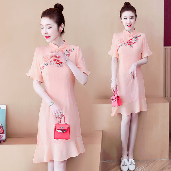 Plus Size Orange Floral Embroidered Cheongsam