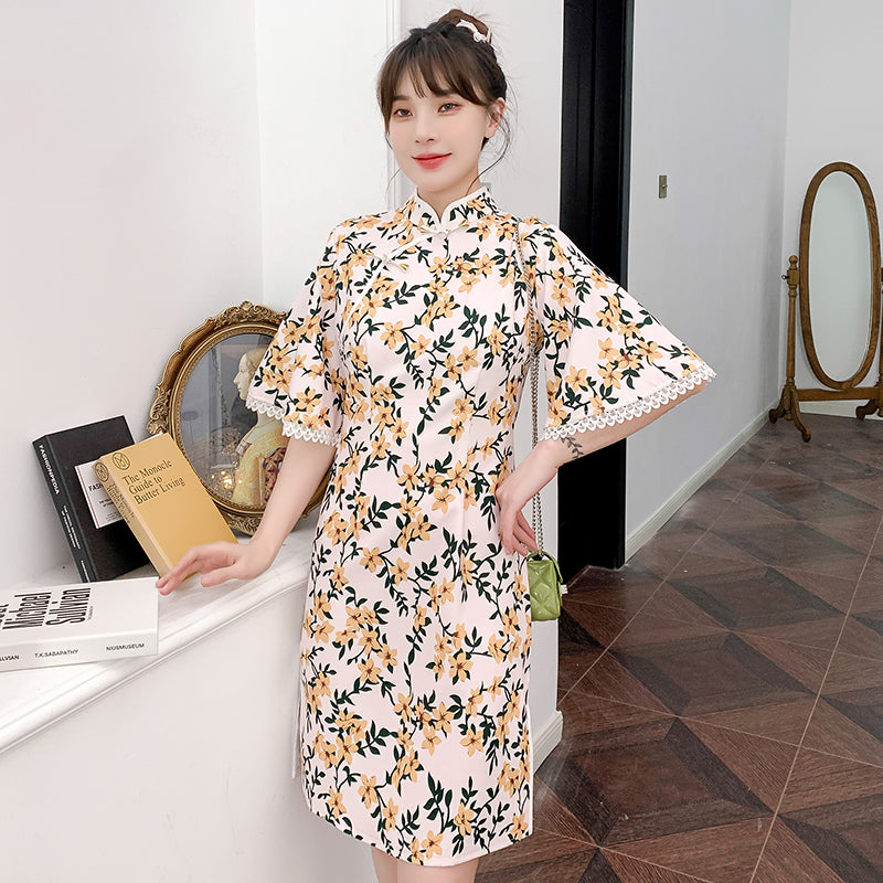 Plus Size Beige Floral Bell Sleeve Cheongsam