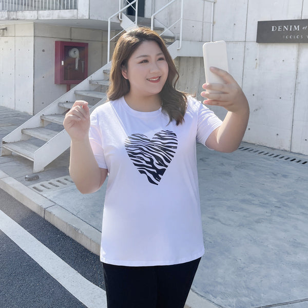 Plus Size White Zebra Heart T Shirt