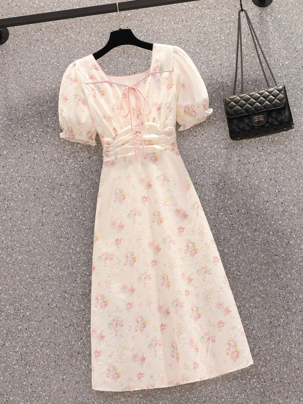 Plus Size Cottage Pink Floral Short Sleeve Dress