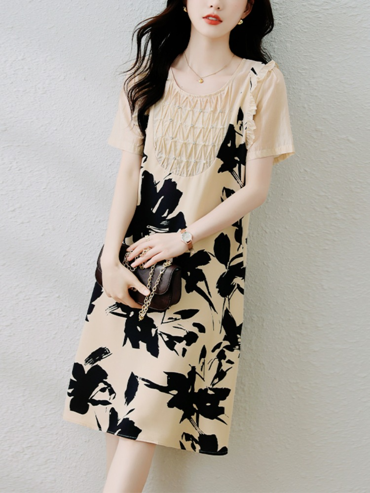 Plus Size Cream Flower Shift Dress – Pluspreorder