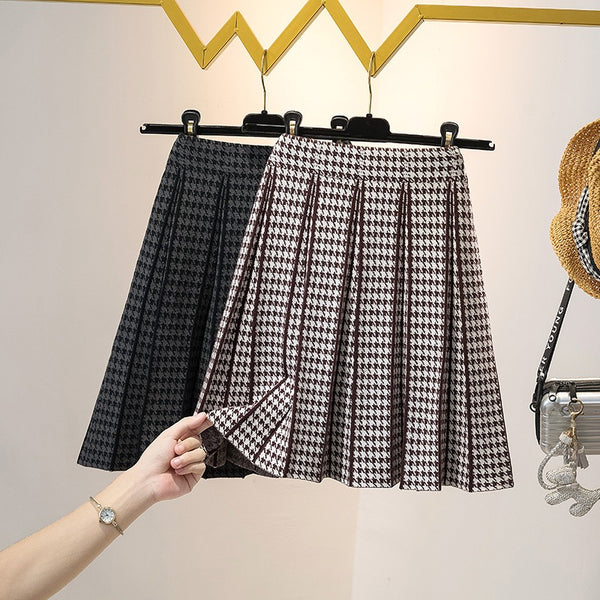 Plus Size Pleat Houndstooth Mini Skirt