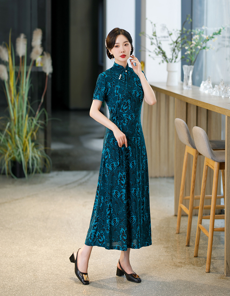 Plus Size Floral Long Qipao Dress Pluspreorder