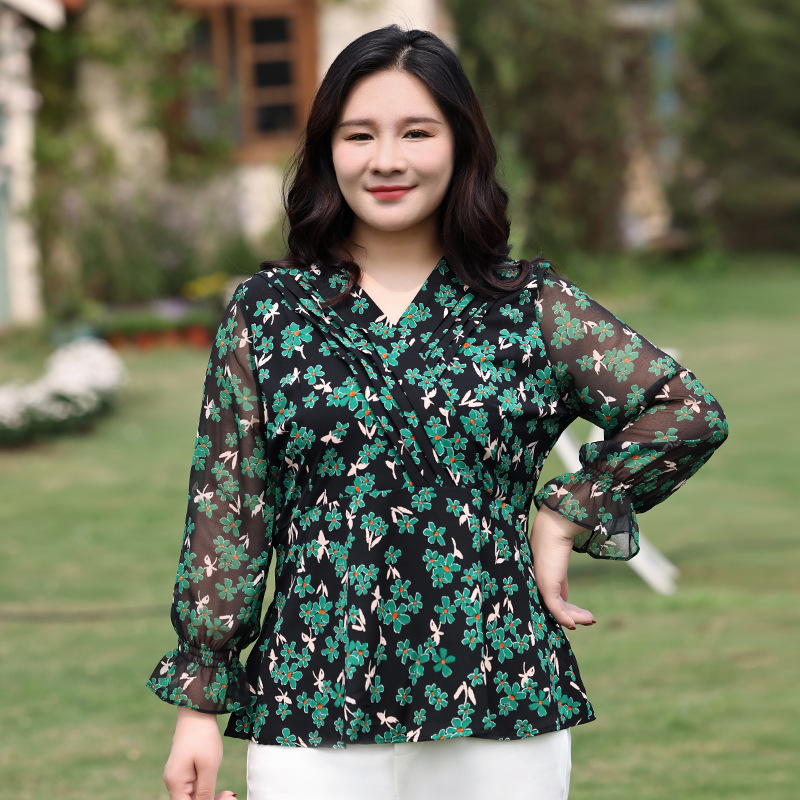 Green blouse plus sales size