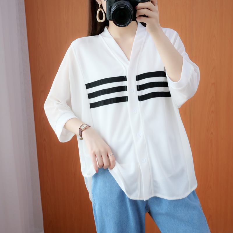 Plus Size V Neck Stripe Blouse