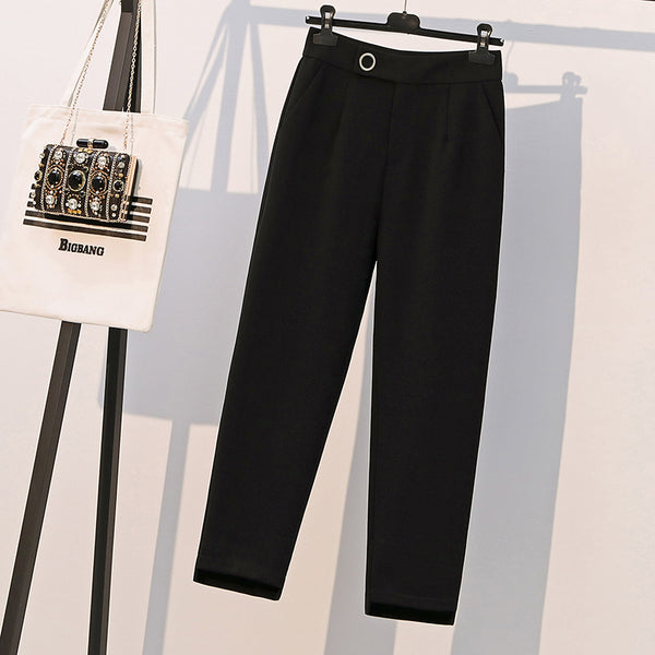 Plus Size Gem Buckle Capri Trousers
