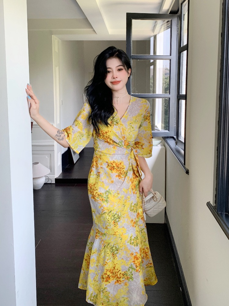Plus Size Korean Yellow Floral Wrap Midi Dress