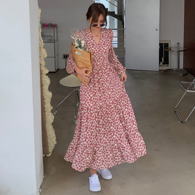 Plus Size Pink Floral Long Sleeve Midi Dress