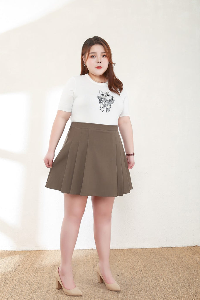 Clara Plus Size Pleat Mini Skirt Pluspreorder