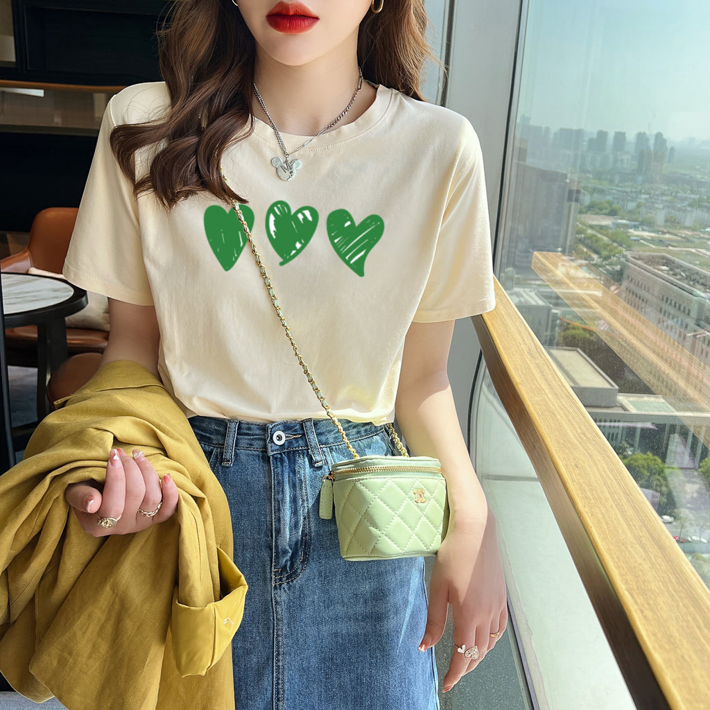Plus Size 3 Hearts Graphic T Shirt